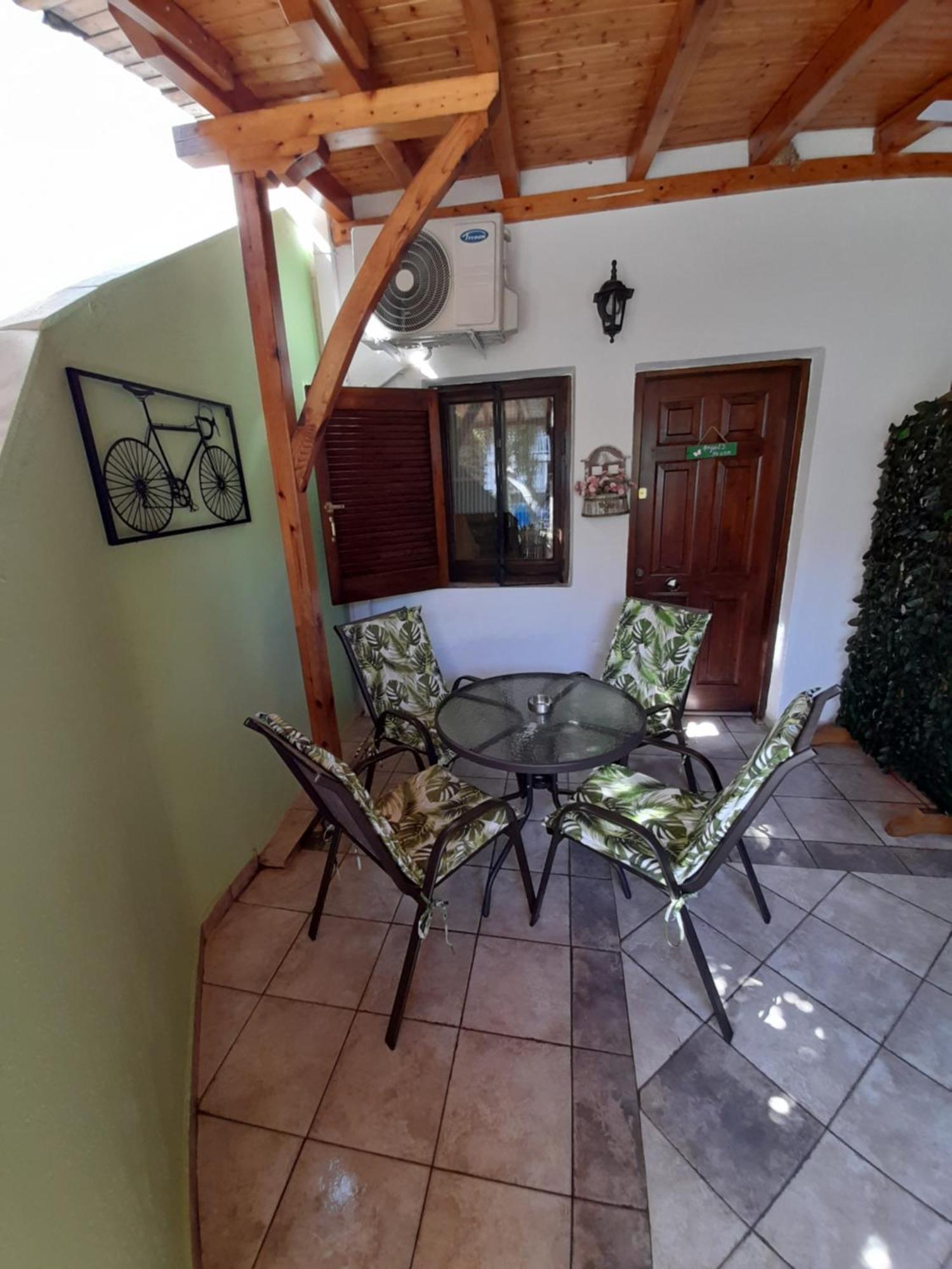 Angel House Apartman Nikíti Kültér fotó